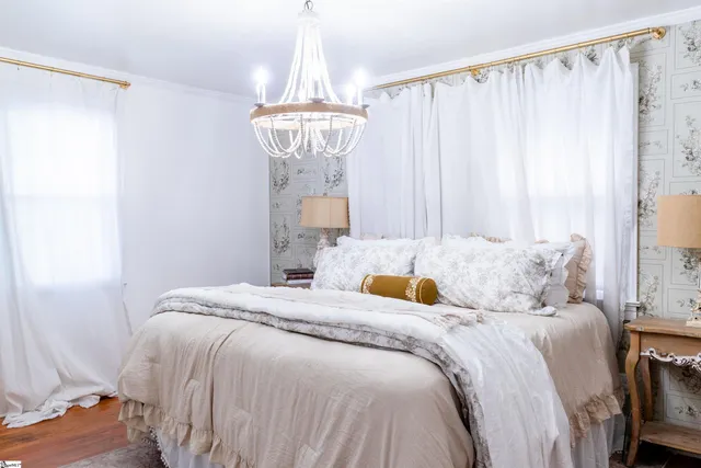 $334,900 | 14 Circle Drive, Greenville, SC 29617