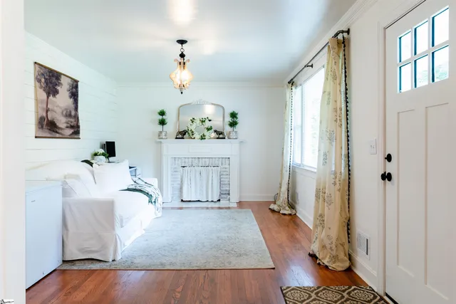 $334,900 | 14 Circle Drive, Greenville, SC 29617