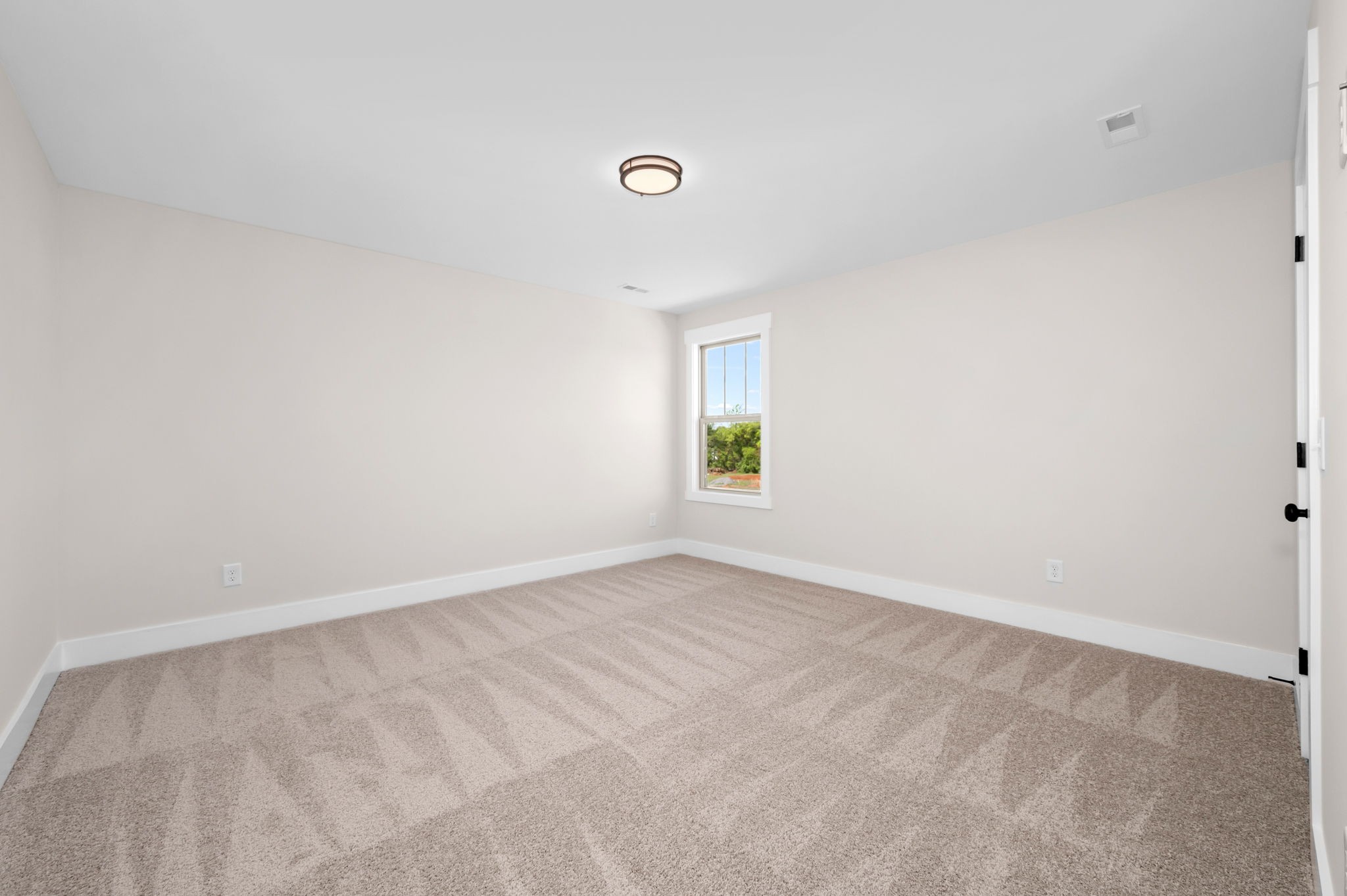 7254 West Gum Road Murfreesboro, TN 37127 - Photo 38 of 58 a view of an empty room