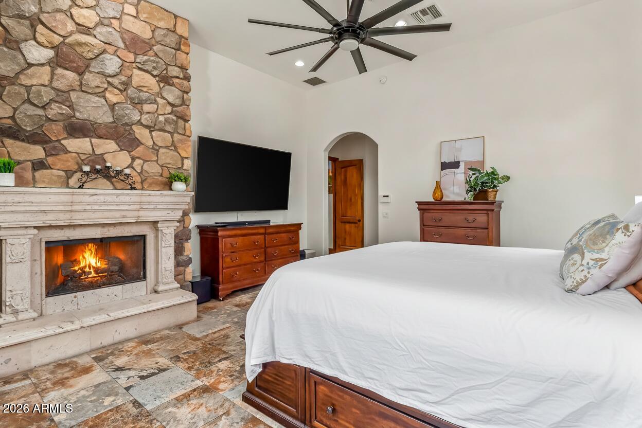 11488 East Chama Road Scottsdale, AZ 85255 - Photo 4 of 81