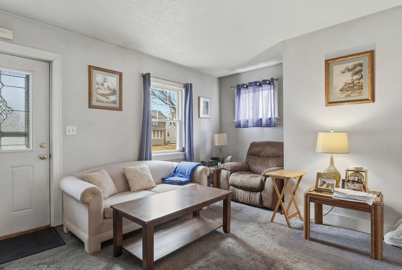 1917 33rd Street Moline, IL 61265 - Photo 4 of 26