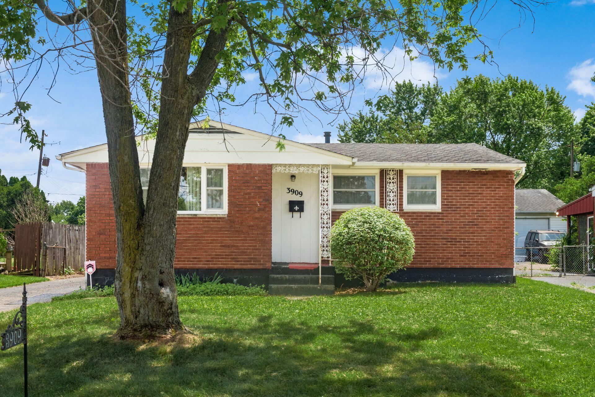 3909 Harwood Road Columbus, OH 43228 - Photo 22 of 22 006_ Rd Columbus OH 43228 USA