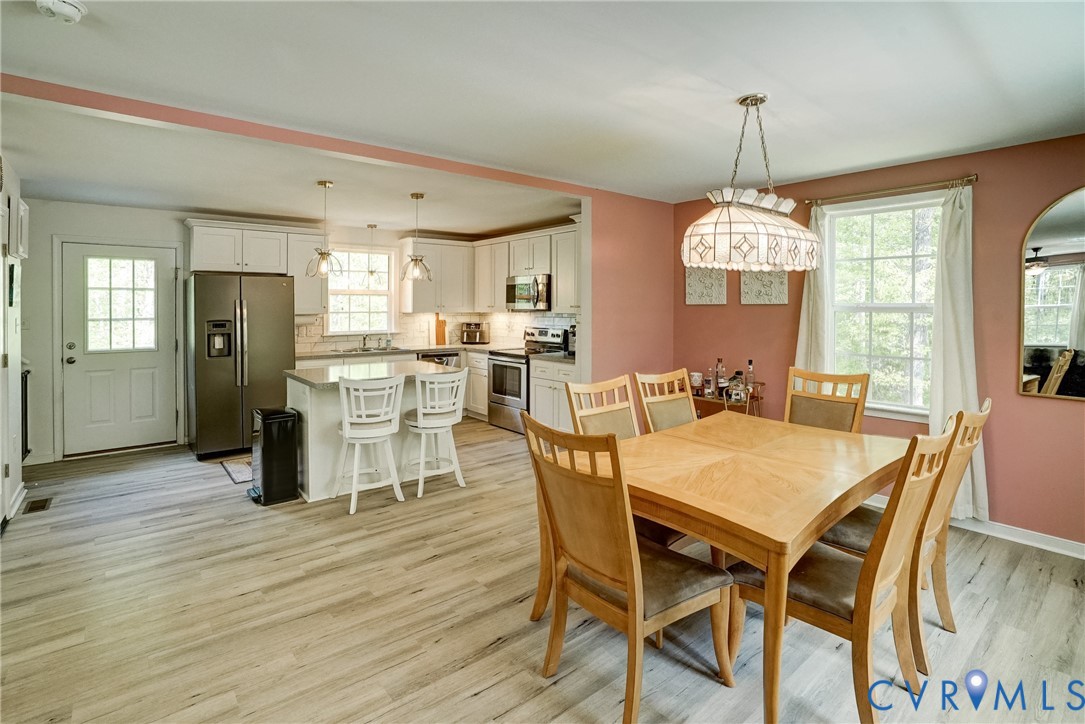4957 Hill Road Kents Store, VA 23084 - Photo 9 of 49 Gallery Image 9