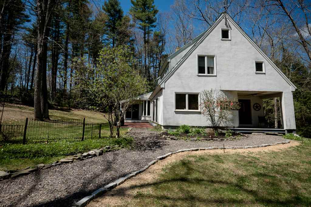 6 Cartland Road Lee, NH 03861 - Photo 1 of 40 Gallery Image 1