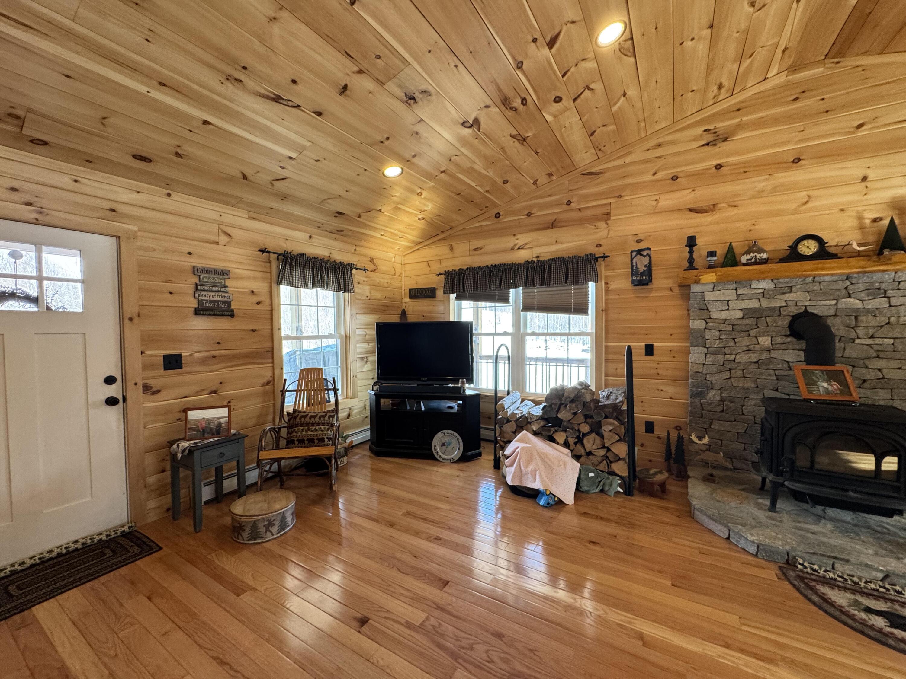 40 Durgin Farm Road Limington, ME 04049 - Photo 3 of 48 IMG_8612_20260406_092946