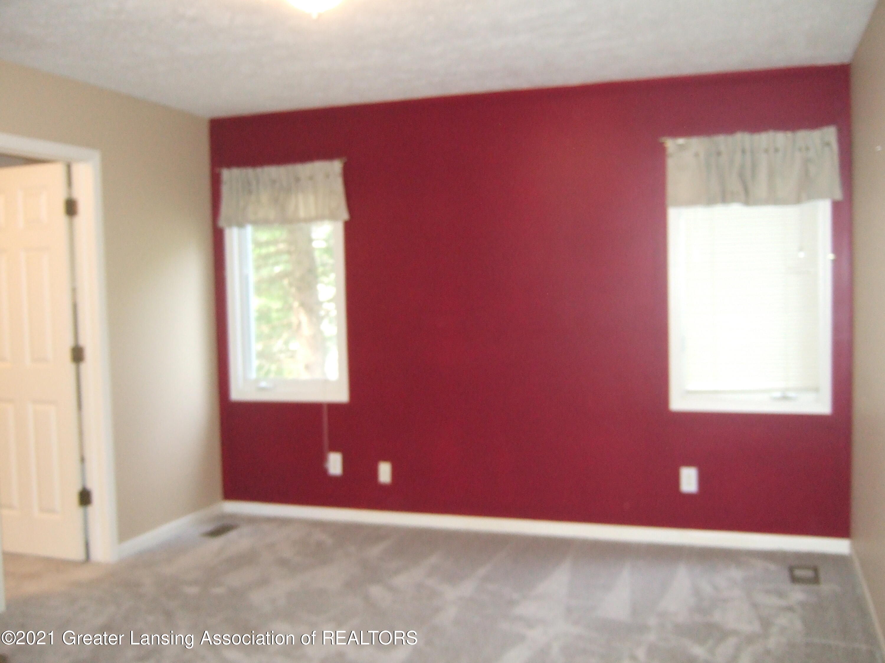47 East Newman Road Williamston, MI 48895 - Photo 17 of 51 Primary Bedroom