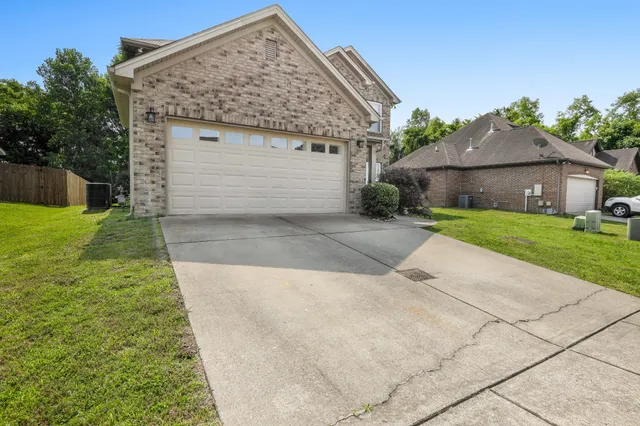 $3,500 | 4208 Longfellow Drive, Nashville, TN 37214