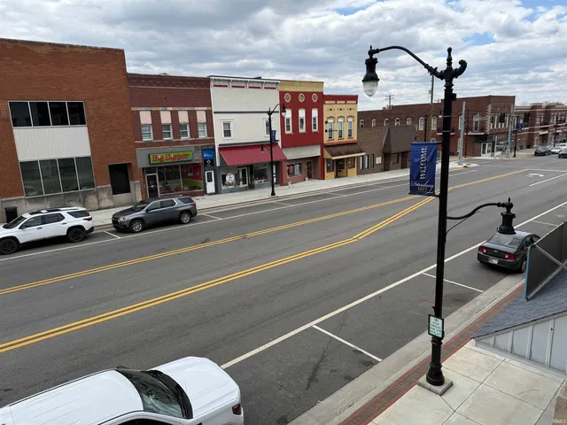 $187,000 | 718 East Main Street, Petersburg, IN 47567