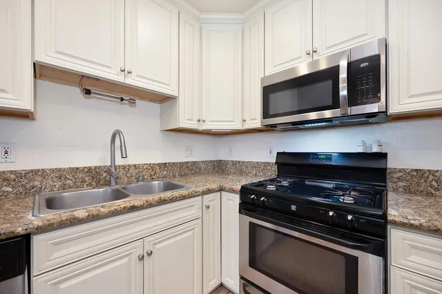 $460,000 | 2644 Tronero Way, Rancho Cordova, CA 95670