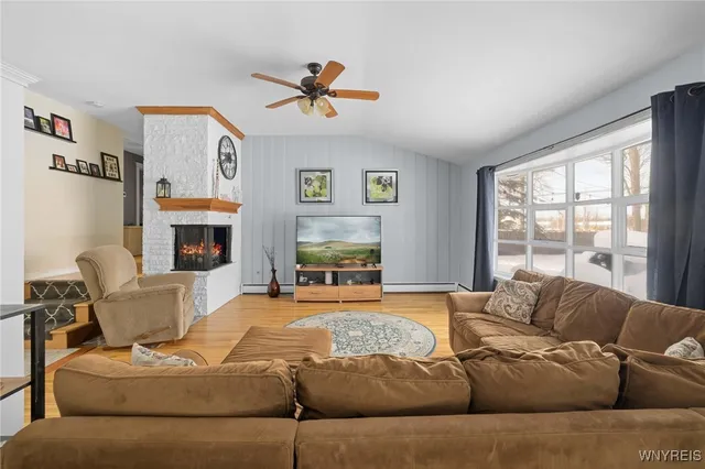 $349,000 | 72 Boxwood Circle, Hamburg, NY 14075