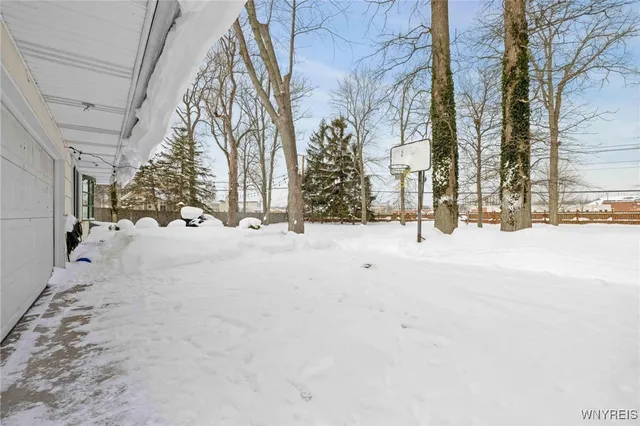 $349,000 | 72 Boxwood Circle, Hamburg, NY 14075