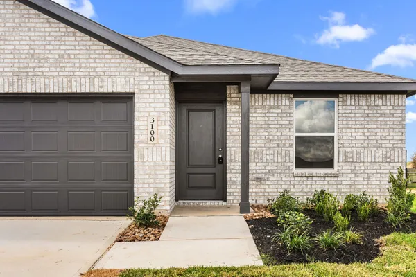 $2,000 | 3032 Colusa Rdg Drive, Katy, TX 77493
