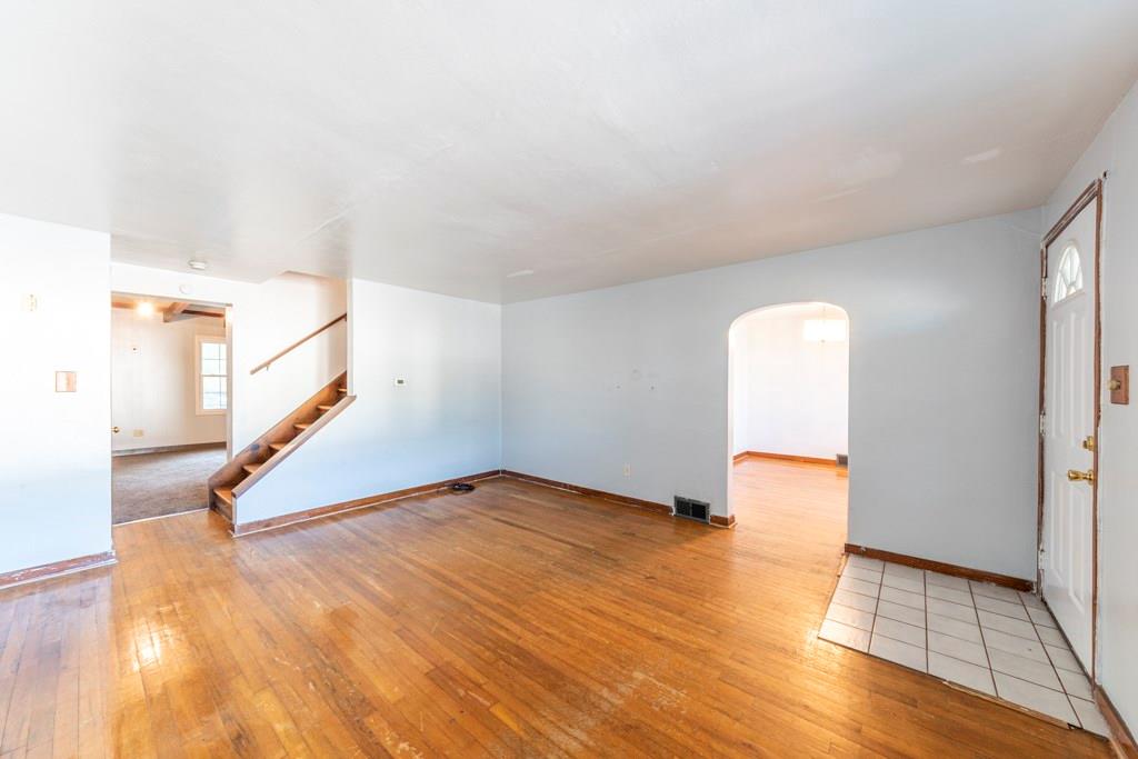 243 Rodi Road Pittsburgh, PA 15235 - Photo 4 of 25 Gallery Image 4