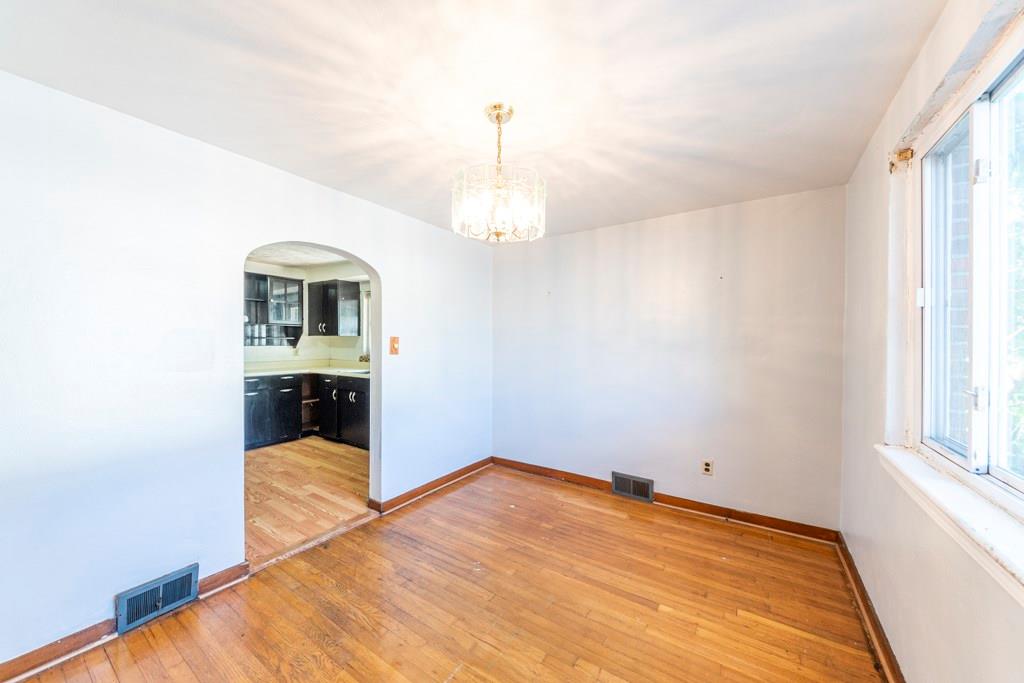 243 Rodi Road Pittsburgh, PA 15235 - Photo 5 of 25 Gallery Image 5