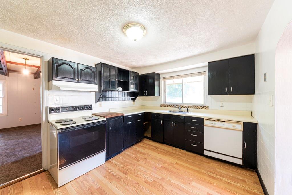 243 Rodi Road Pittsburgh, PA 15235 - Photo 8 of 25 Gallery Image 8