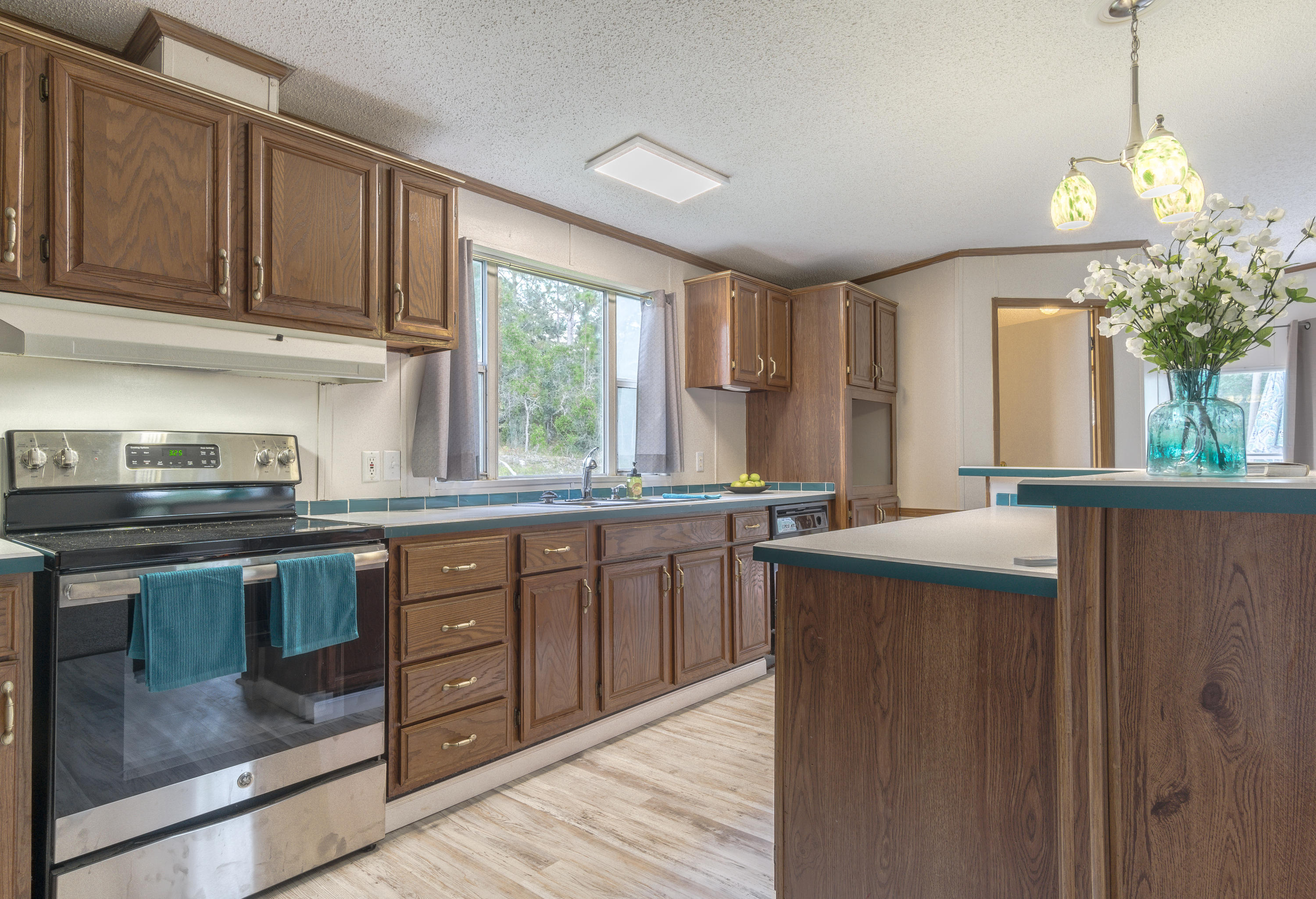 98 West Renoir Road DeFuniak Springs, FL 32433 - Photo 11 of 20 Gallery Image 11