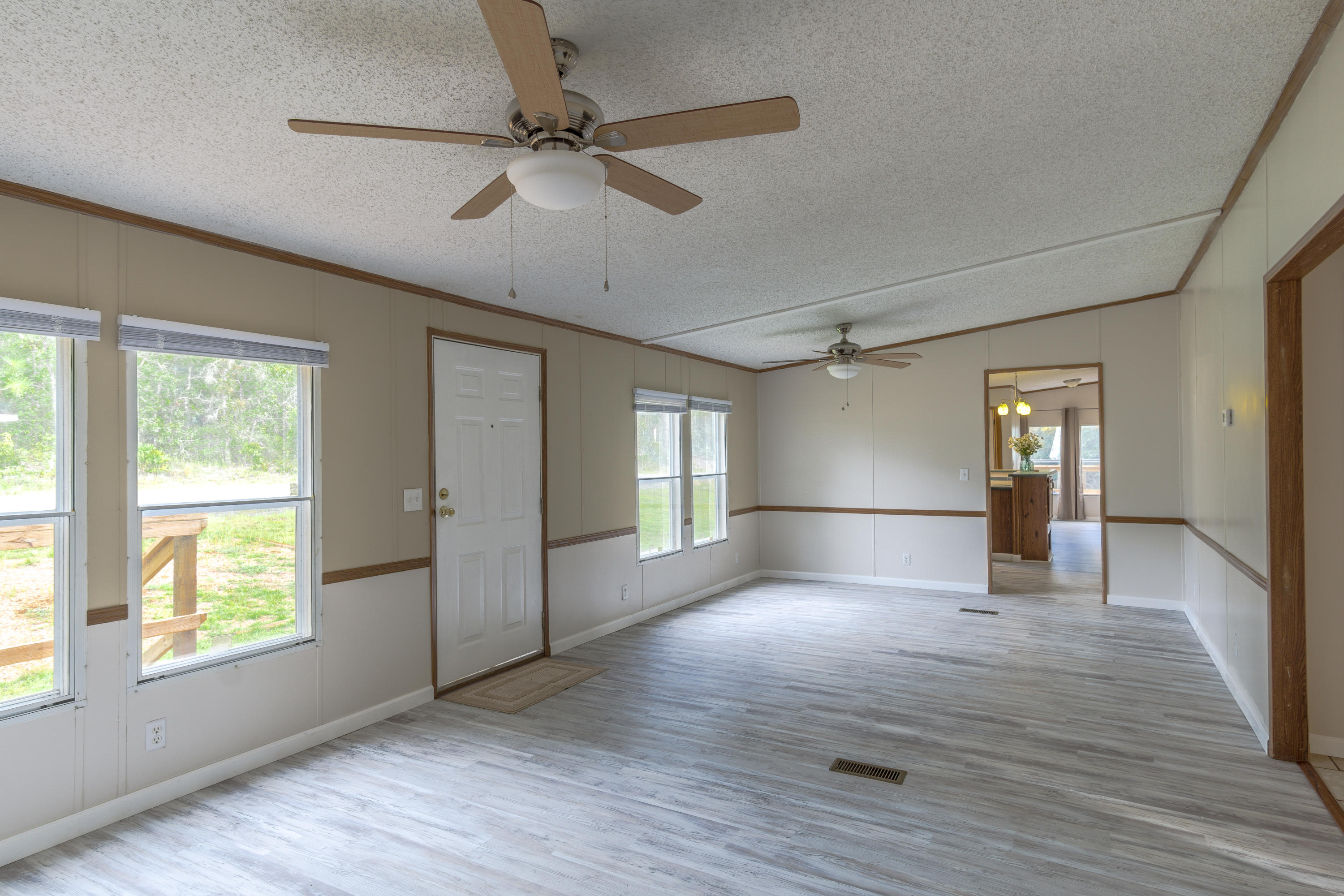 98 West Renoir Road DeFuniak Springs, FL 32433 - Photo 12 of 20 Gallery Image 12