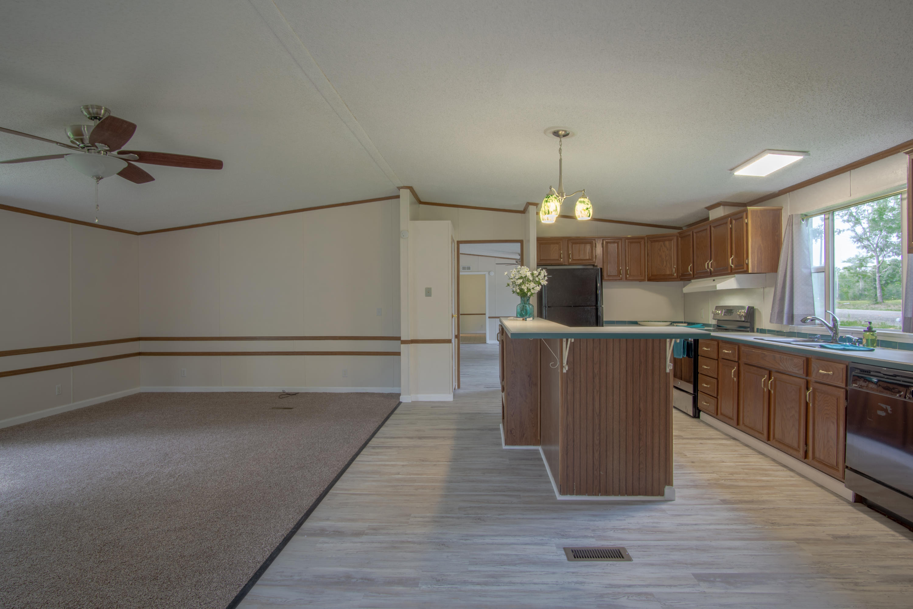 98 West Renoir Road DeFuniak Springs, FL 32433 - Photo 8 of 20 Gallery Image 8