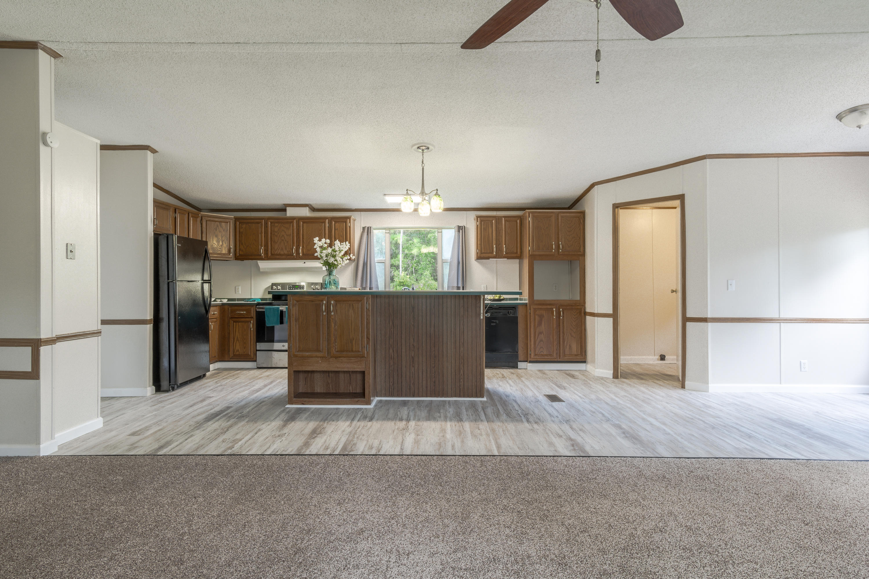 98 West Renoir Road DeFuniak Springs, FL 32433 - Photo 9 of 20 Gallery Image 9