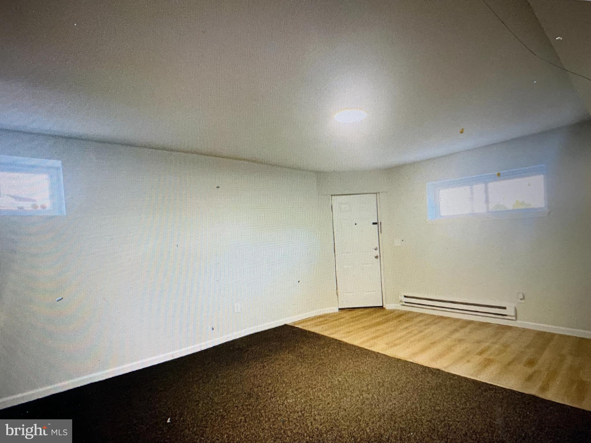 401 Blue Bell Road, Unit C Williamstown, NJ 08094 - Photo 4 of 10 Spacious, light-filled entryway awaits creativity.