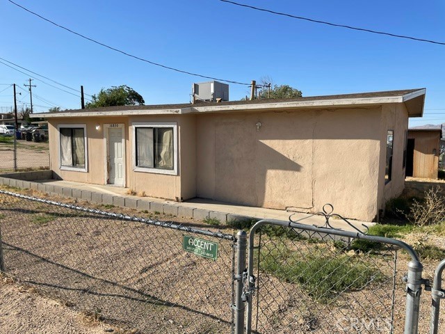 14160 Hesperia Road Victorville, CA 92395 - Photo 5 of 9 Gallery Image 5