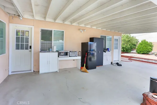 a view of a storage & utility room