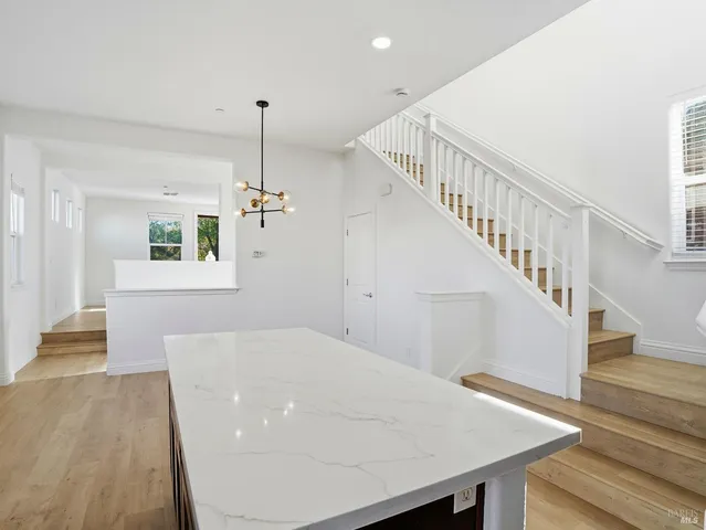 $725,000 | 4424 Streamside Drive, Santa Rosa, CA 95409