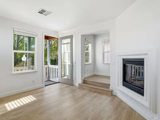 $725,000 | 4424 Streamside Drive, Santa Rosa, CA 95409