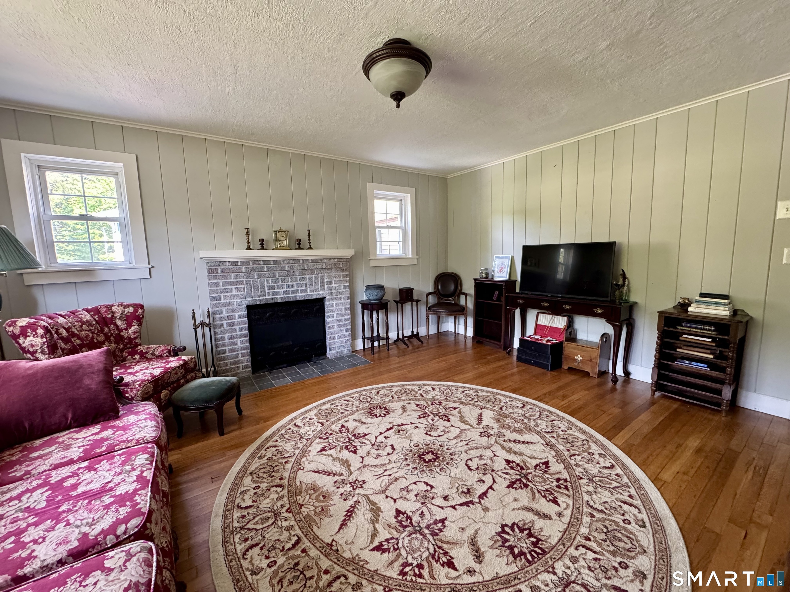 113 Hawkins Street Killingly, CT 06239 - Photo 9 of 31