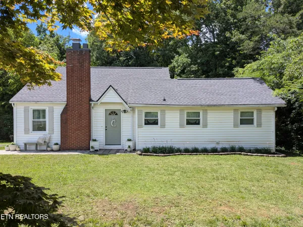 $334,900 | 8135 Harmon Road, Powell, TN 37849