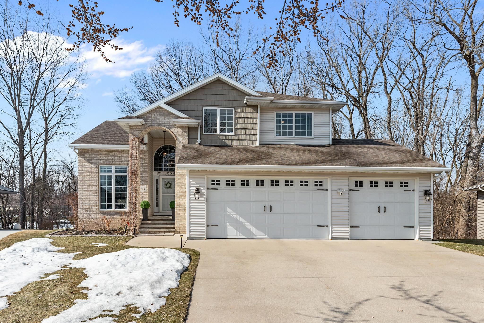 2732 Independence Court Appleton, WI 54914 - Photo 1 of 63