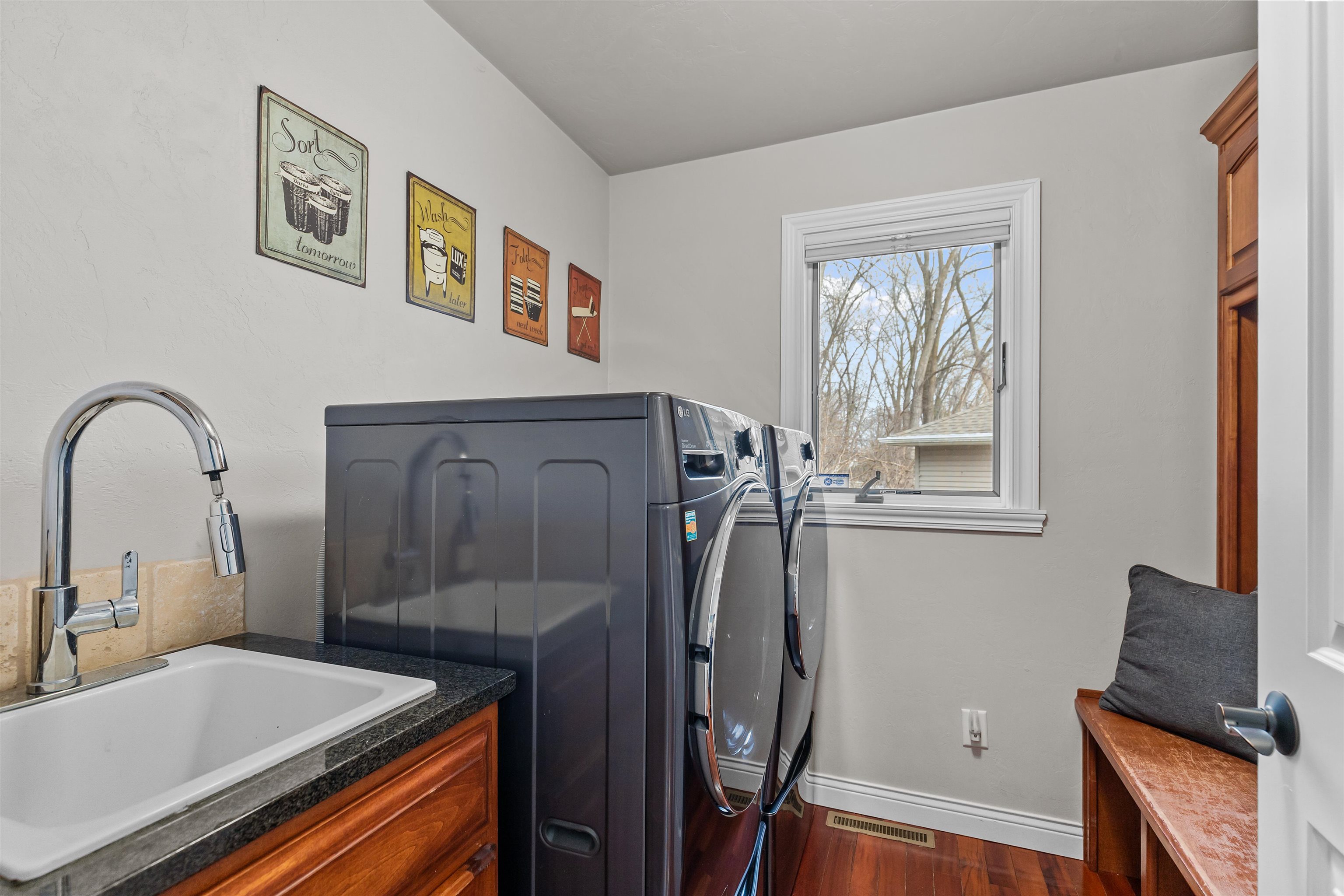 2732 Independence Court Appleton, WI 54914 - Photo 35 of 63