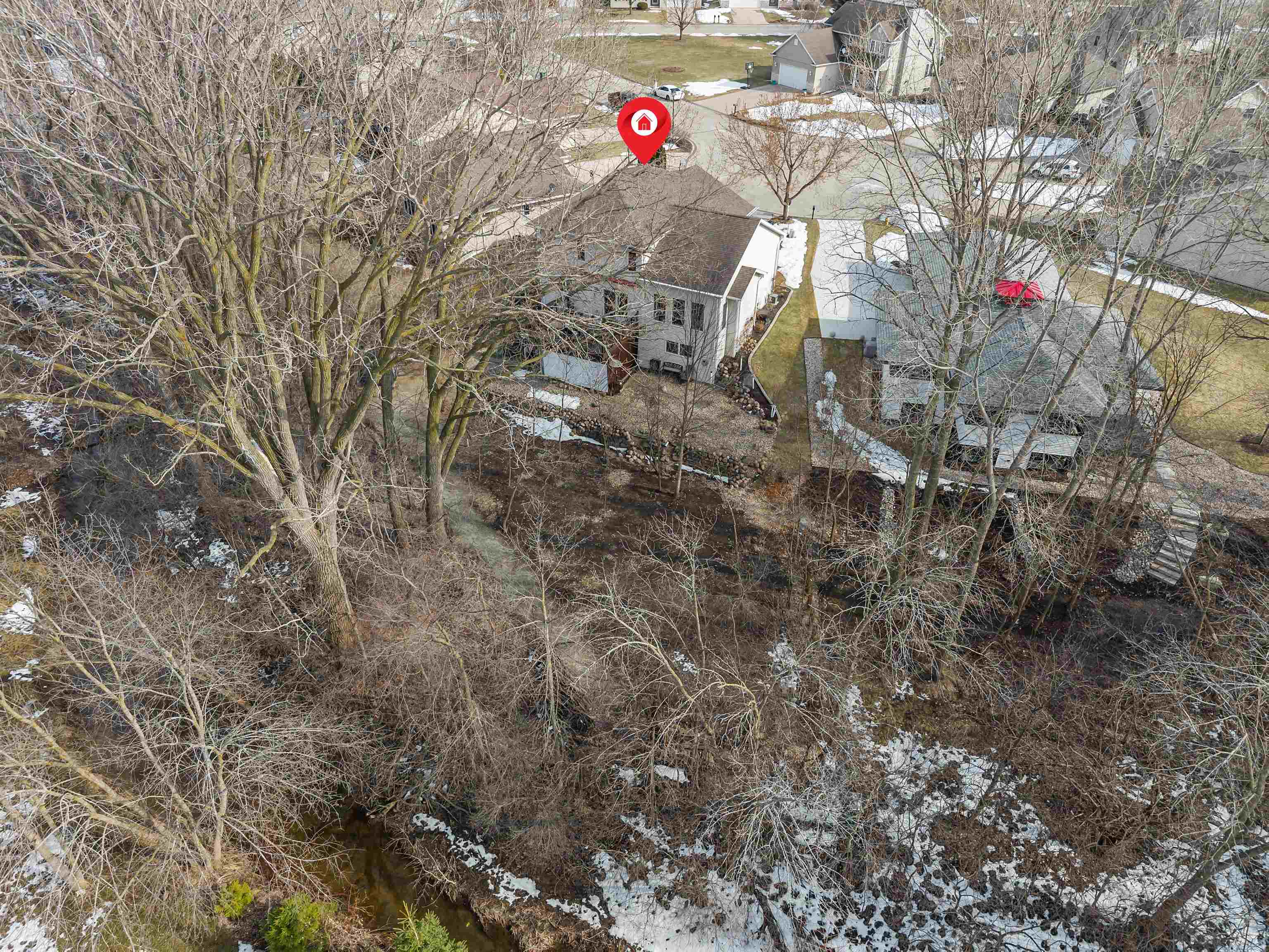 2732 Independence Court Appleton, WI 54914 - Photo 4 of 63