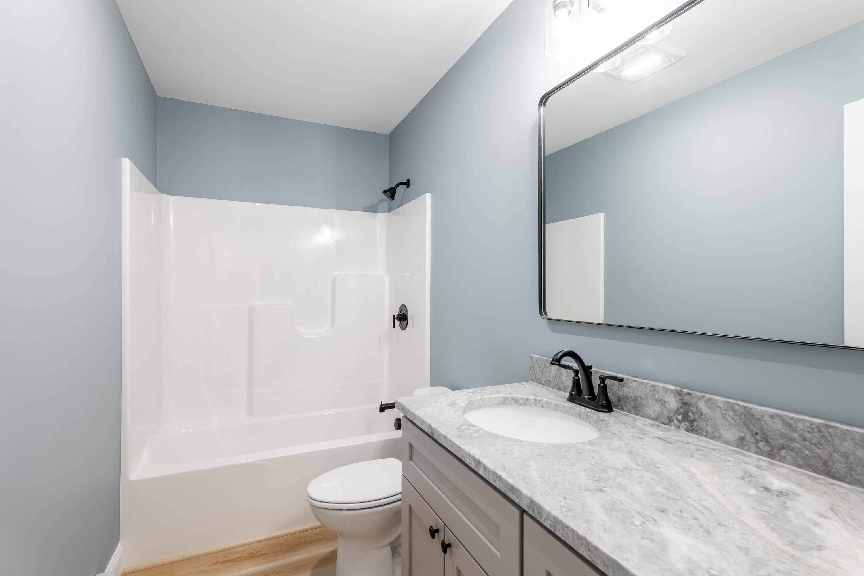 22 Old Mill Road New Harbor, ME 04554 - Photo 15 of 19 275MayalGray-39