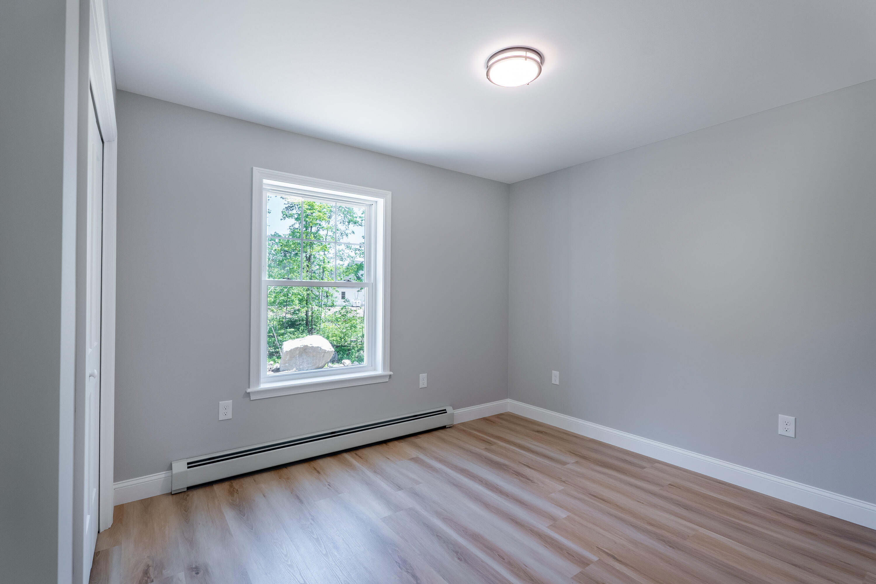 22 Old Mill Road New Harbor, ME 04554 - Photo 17 of 19 275MayalGray-43