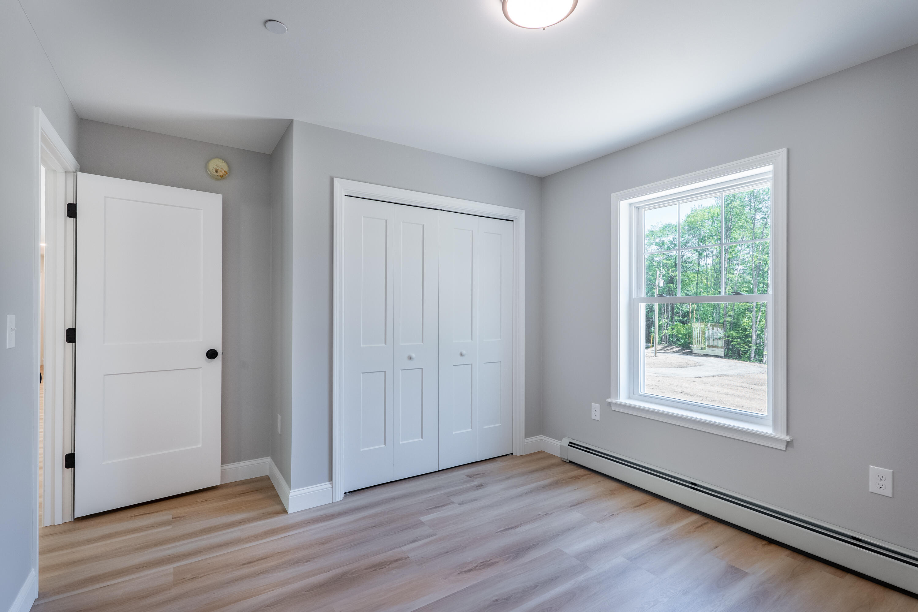 22 Old Mill Road New Harbor, ME 04554 - Photo 18 of 19 275MayalGray-44