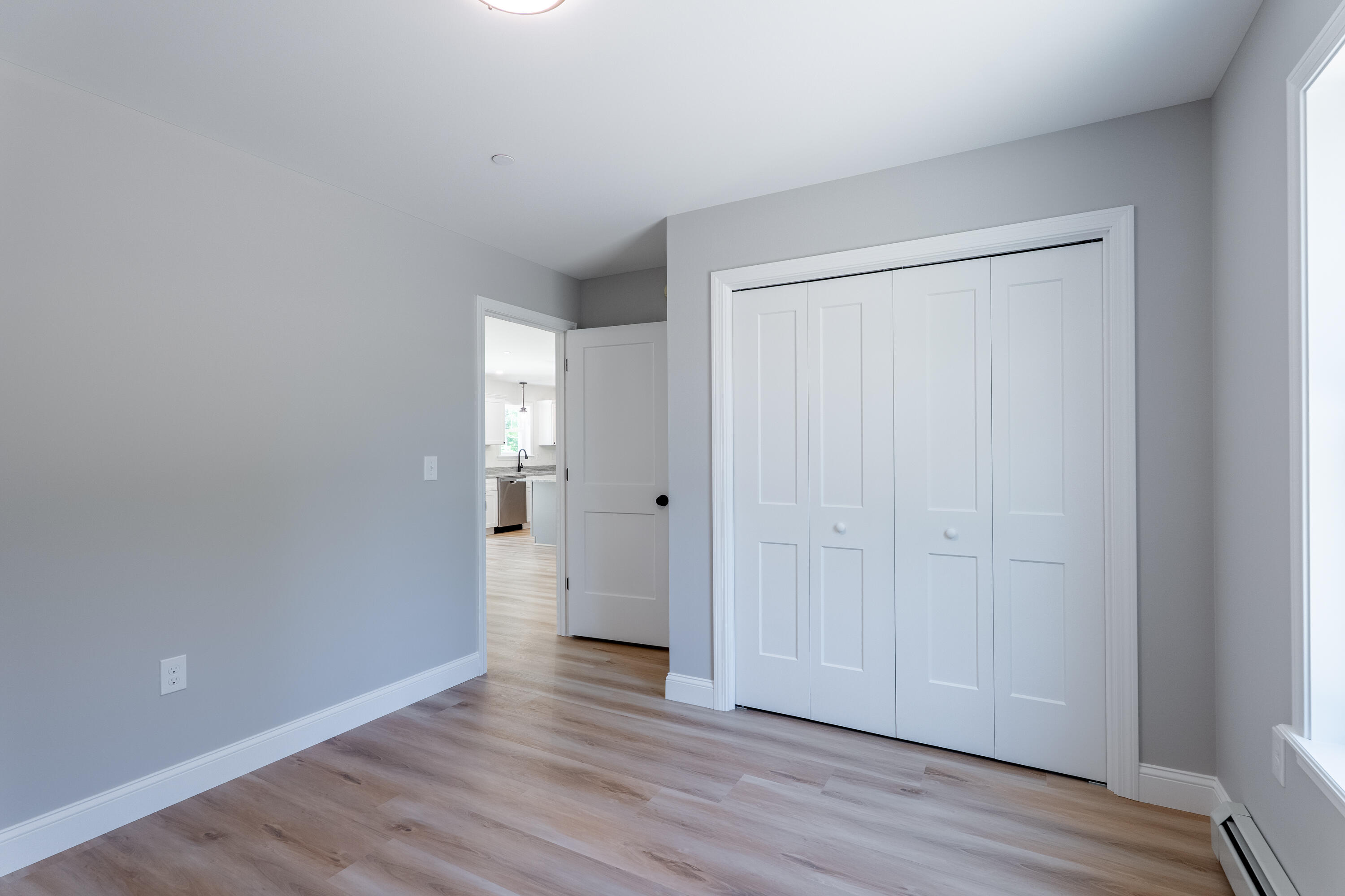 22 Old Mill Road New Harbor, ME 04554 - Photo 19 of 19 275MayalGray-45