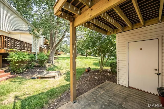 $170,000 | 9135 Wrenwood Lane, Brentwood, MO 63144