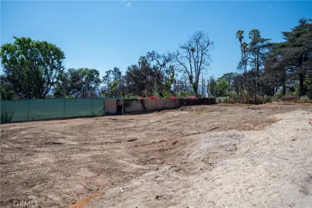 $680,000 | 3371 North Fair Oaks Avenue, Altadena, CA 91001