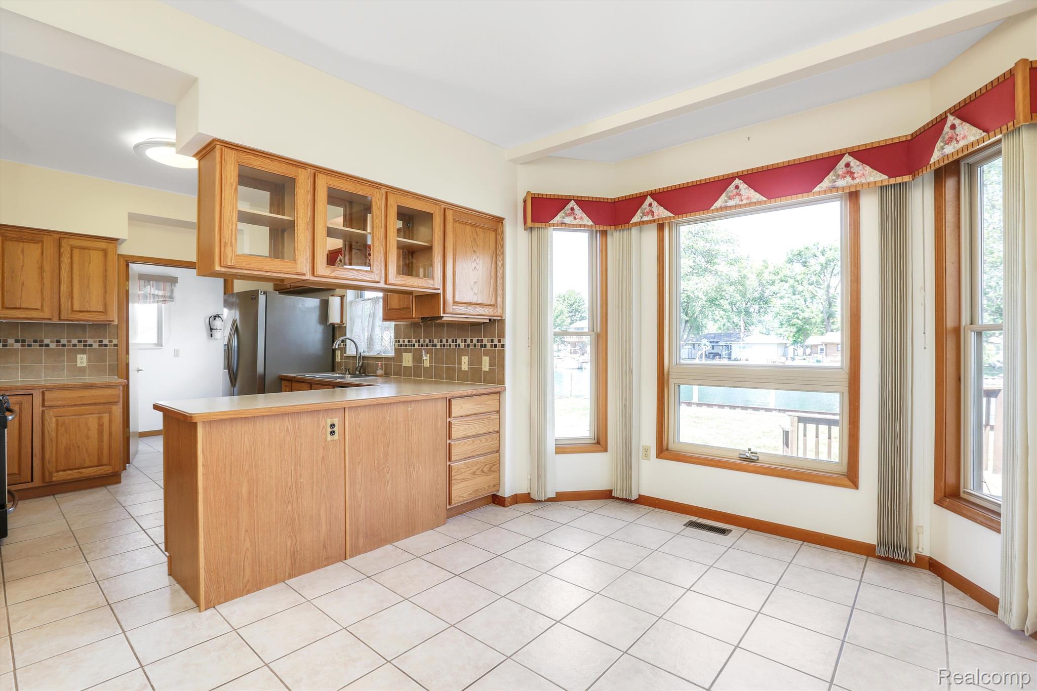 7264 Bluebill Road Algonac, MI 48001 - Photo 9 of 41 Gallery Image 9