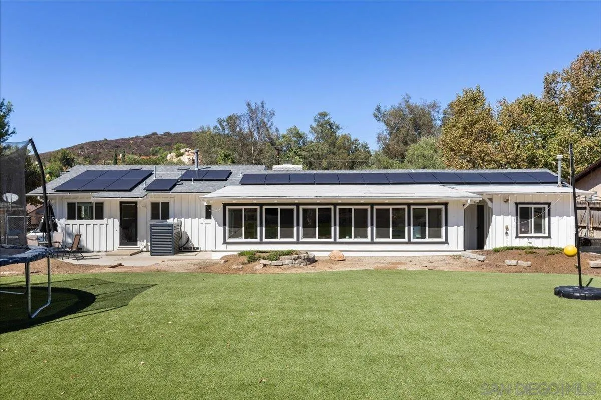13509 East Lakeview Road Lakeside, CA 92040 - Photo 37 of 43 a front view of a house with a garden