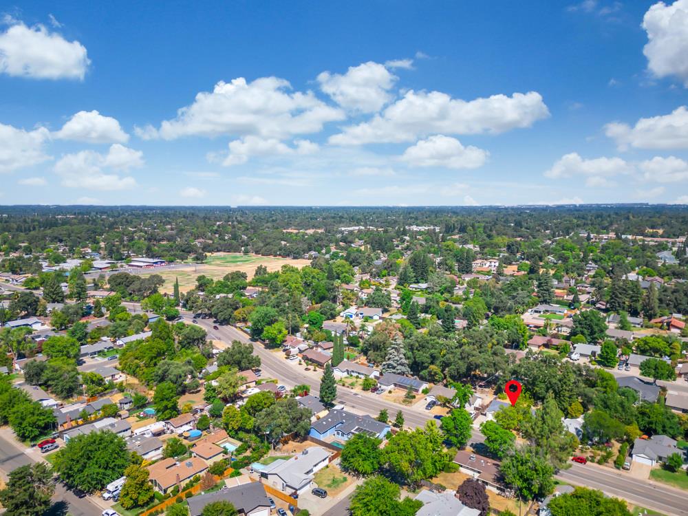 8843 Pershing Avenue Orangevale, CA 95662 - Photo 29 of 29 an aerial view of multiple house