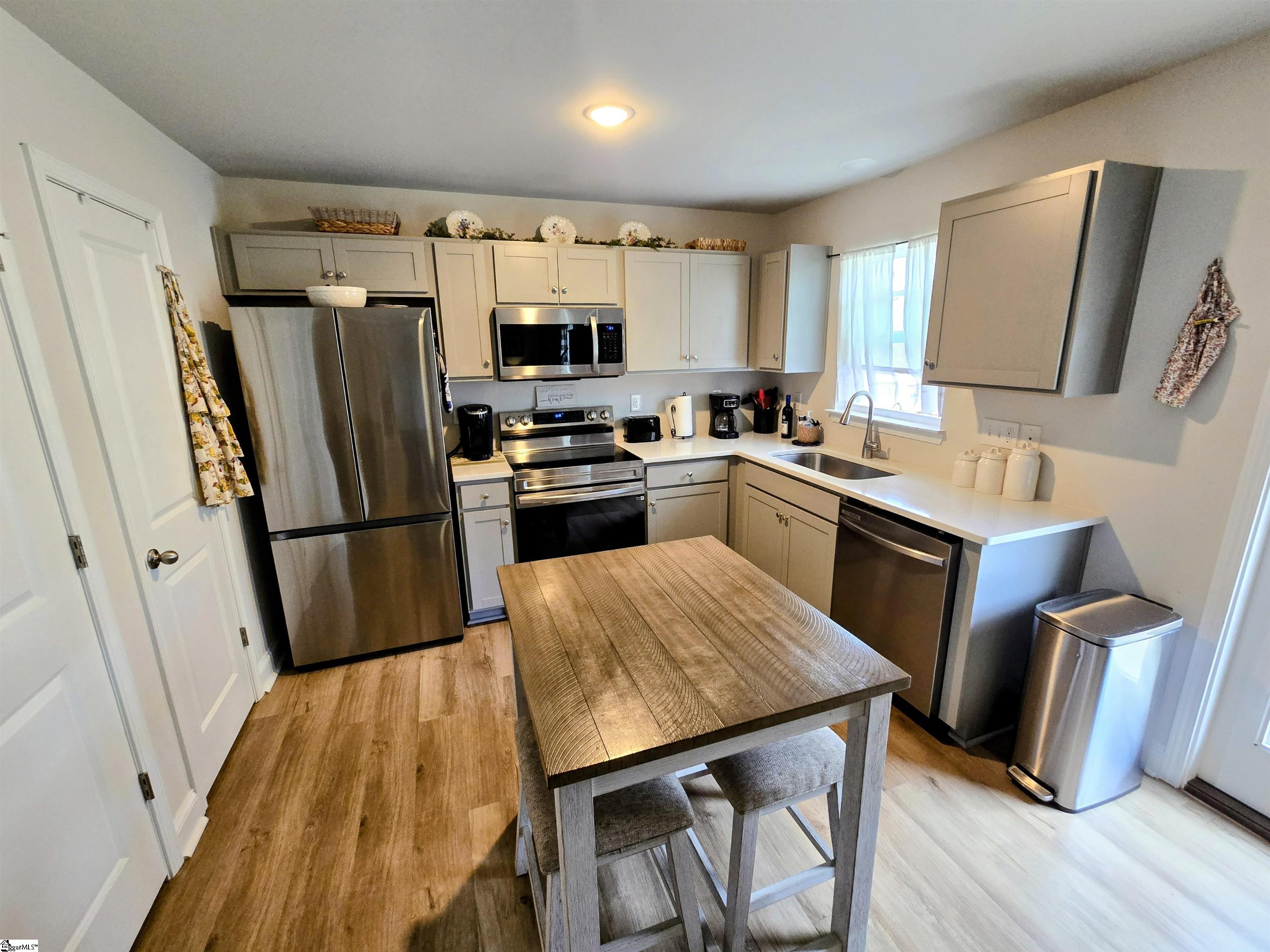 104 Forest Drive Liberty, SC 29657 - Photo 7 of 23