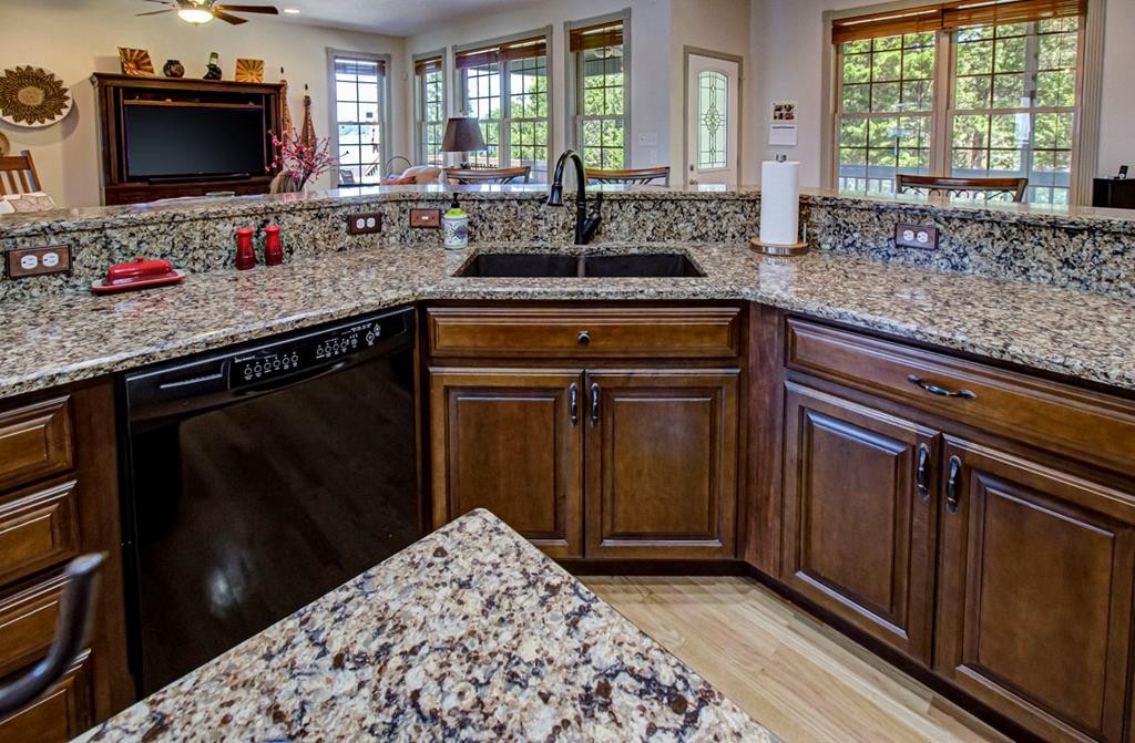 3516 Bohanan Top Road Sevierville, TN 37876 - Photo 38 of 65 Gallery Image 38