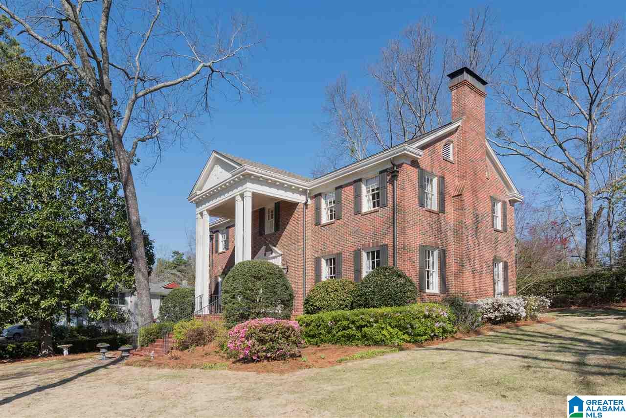 1960 Southwood Road Birmingham, AL 35216 - Photo 1 of 50