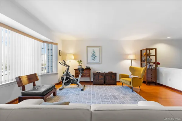 $928,000 | 240-46 Oak Park Drive, Unit 37A | Douglaston