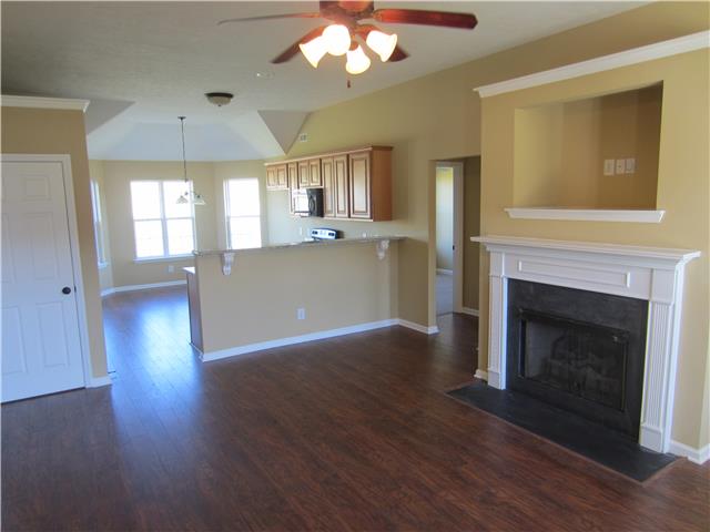 625 Puckett Road Watertown, TN 37184 - Photo 4 of 13