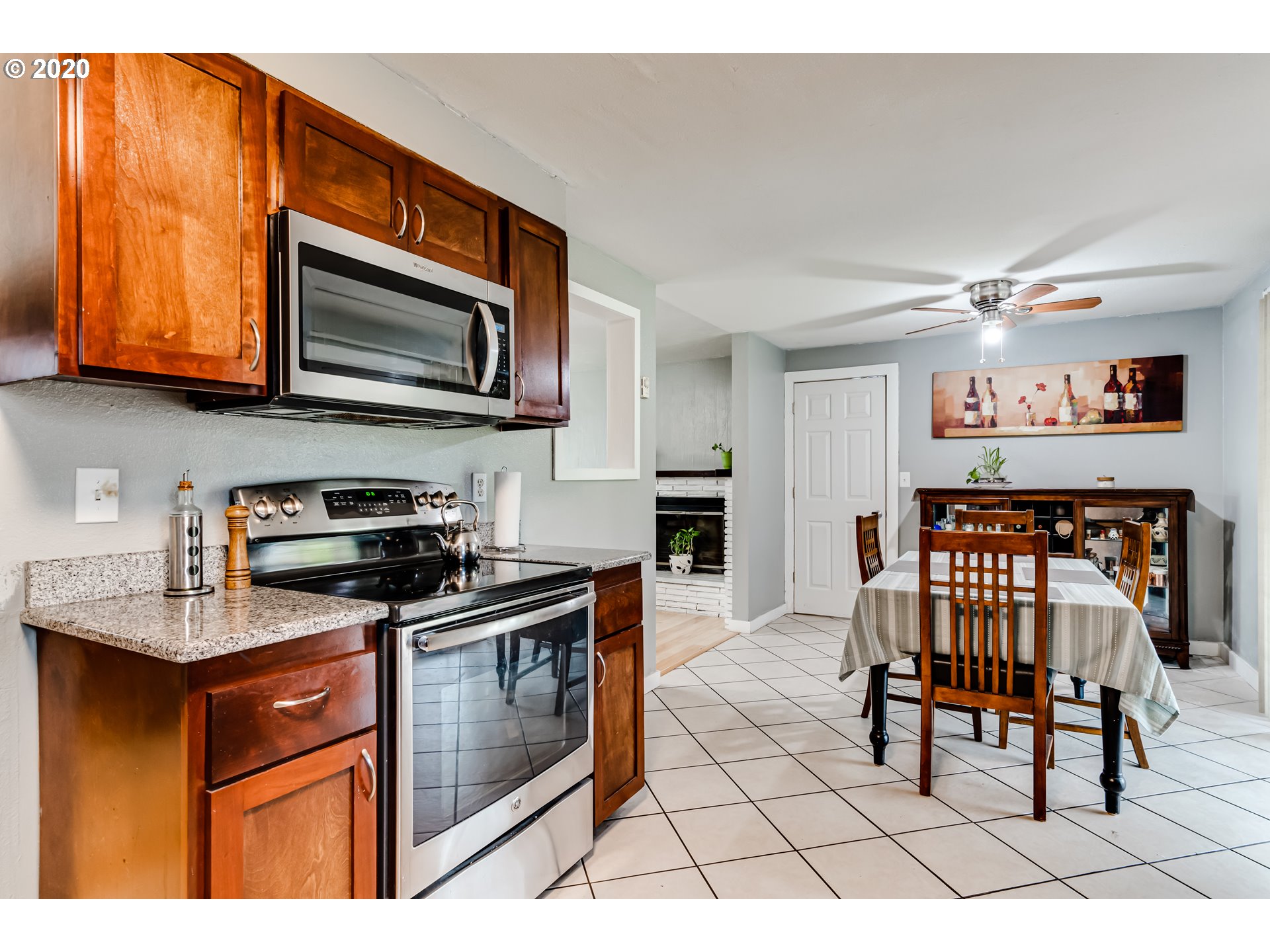 1424 1st Street Springfield, OR 97477 - Photo 10 of 23