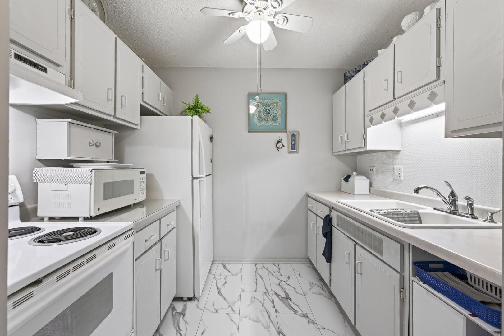4045 Hodgson Road, Unit 317 St. Paul, MN 55126 - Photo 12 of 29 Gallery Image 12