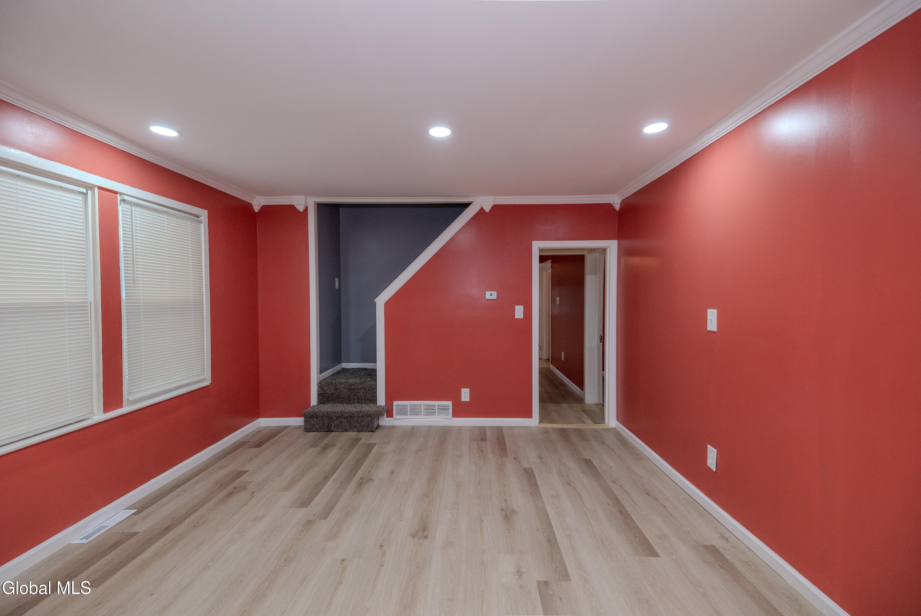 755 Curry Road Rotterdam, NY 12306 - Photo 3 of 40 0S4A6707